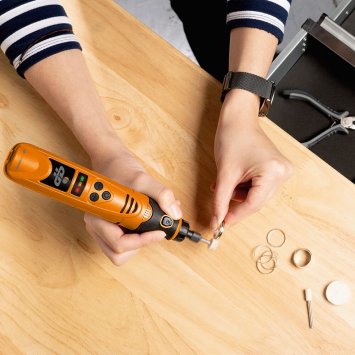 Aufladbares Drehwerkzeugset